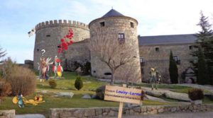 Fotografía del Castillo-Palacio de Magalia, en Las Navas del Marqués (Ávila)