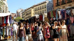 El otro 'Rastro' de Madrid. El mercadillo de Marqués de Viana.